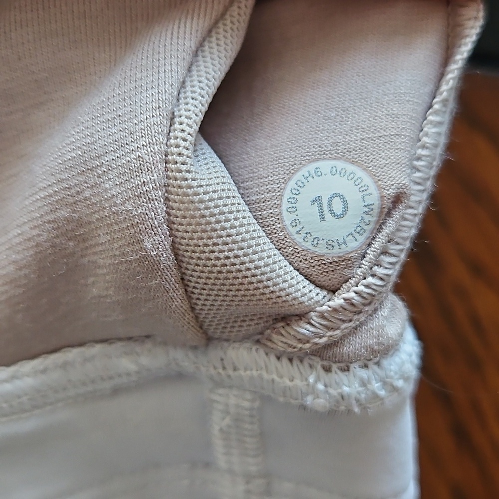 Lululemon White Kick Serve High Coverage Long Line Bra Size 10 - Picture 12 of 16